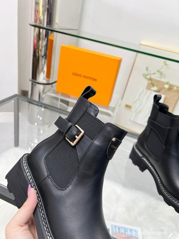2024 Women Louis Vuitton Black Leather Ankle Boots MJ00310