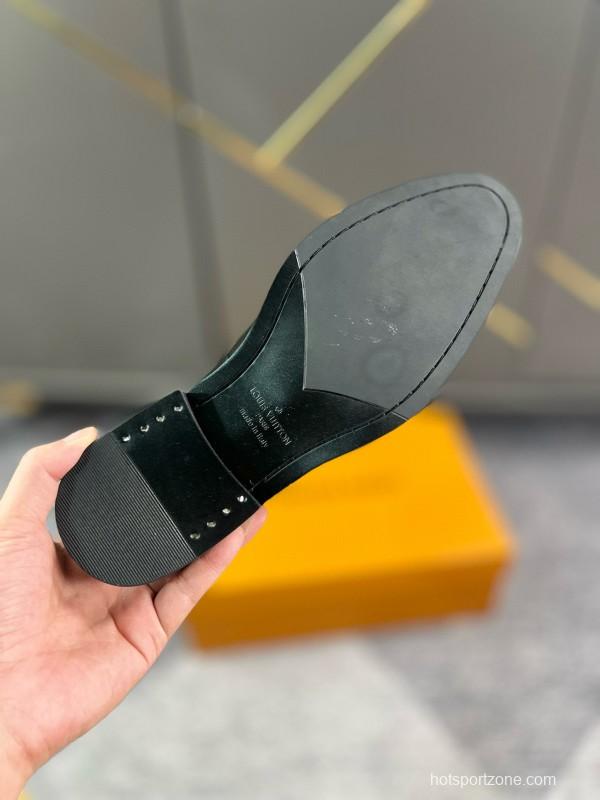 2024 Men Louis Vuitton Black Leather Formal Shoes MJ00290