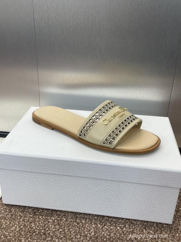 2025 Women Dior Beige Leather Slippers KFY00300