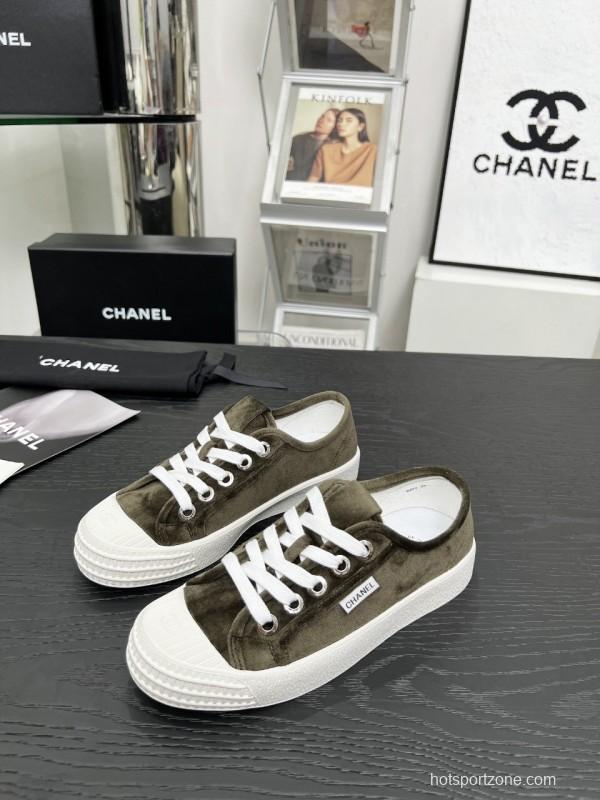 2025 Women Chanel Army Green Suede Casual Sneakers