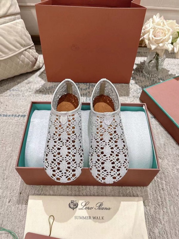 2025 Women LP White Knitted Ballet Shoes LY00250