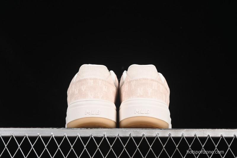 New York Yankees Chunky Liner Embo Monogram Elevated Platform Casual Running Shoes - 3ASXV015N50BGS