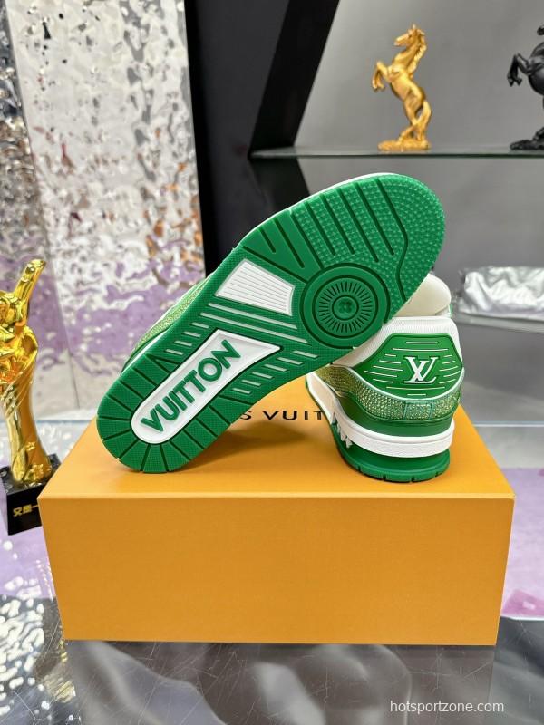 2025 Unisex Louis Vuitton Green White Leather Canvas Plimsolls Handcrafted Diamonds AS00400
