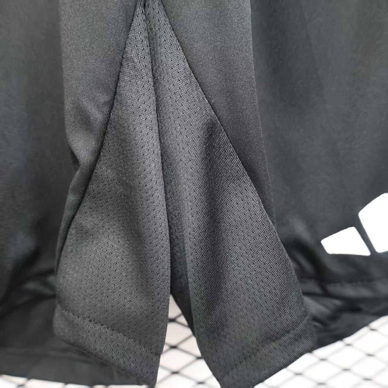 Player Version 25/26 Manchester United Away Shorts