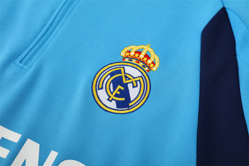 Retro 05/06 Real Madrid Light Blue Half Zipper Jacket