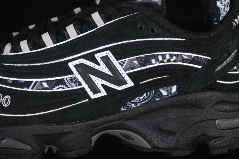 New Balance 1000 Series Retro Dad Style Low-Top Casual Sports Running Shoes - M1000AP