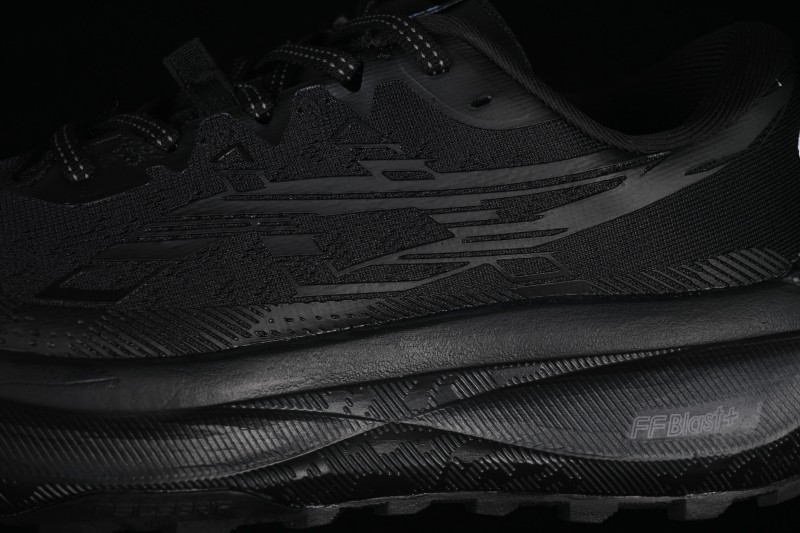 Asics Trabuco Max 4 Breathable Professional Running Shoes - 1011C187-001
