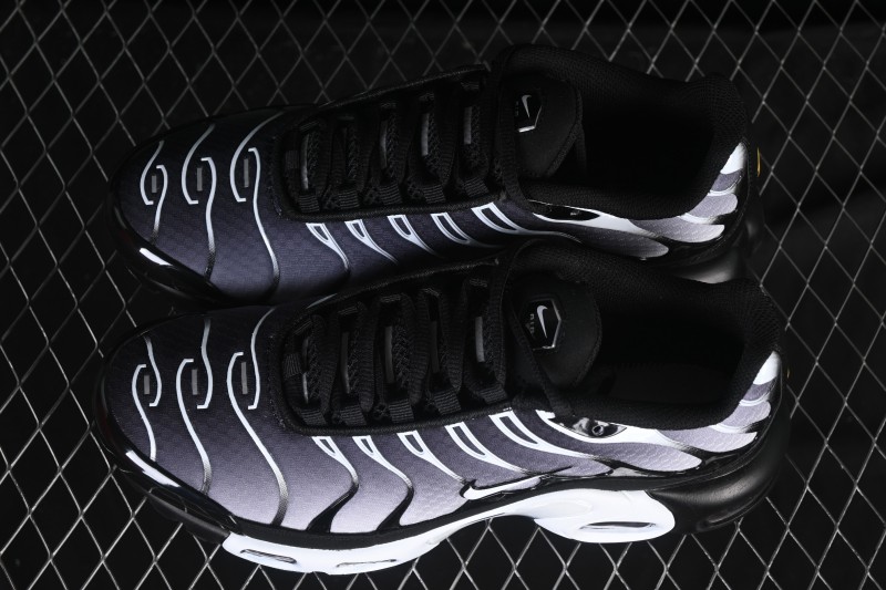 Nike Air Max Plus Retro Running Shoes with Air Cushion Technology - DM0032-003
