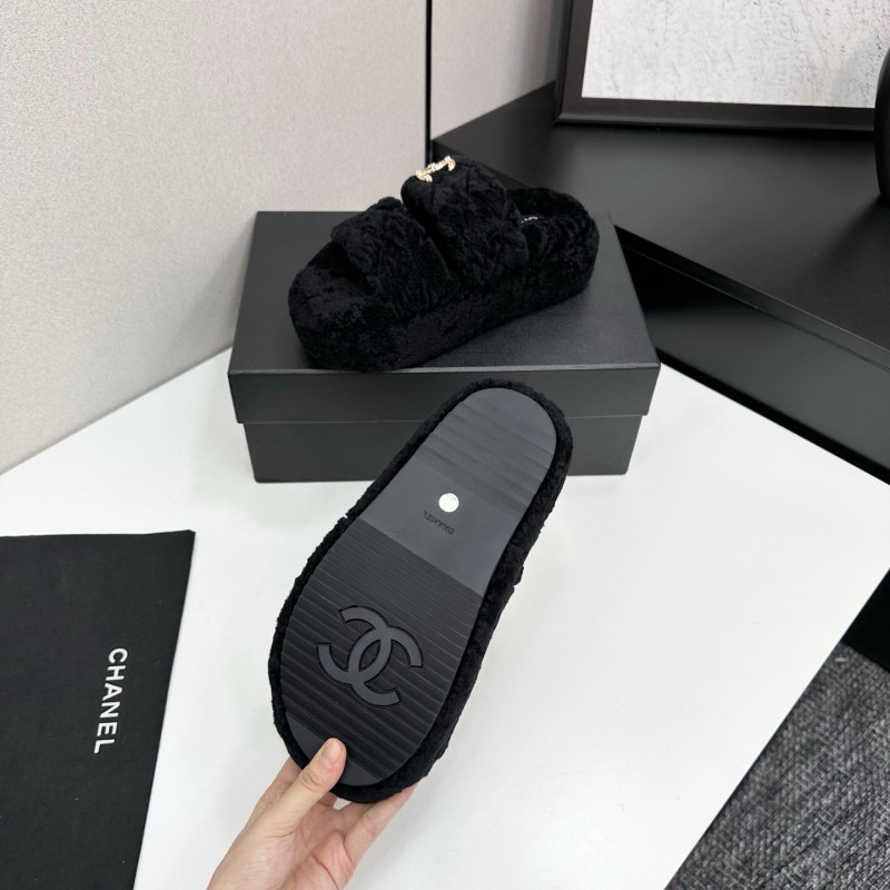 Chanel 2025 SS New Autumn Winter Lazy Sheep Genuine Wool Lazy Slippers Chanel Quilted Platform Fur Slippers - LY00300