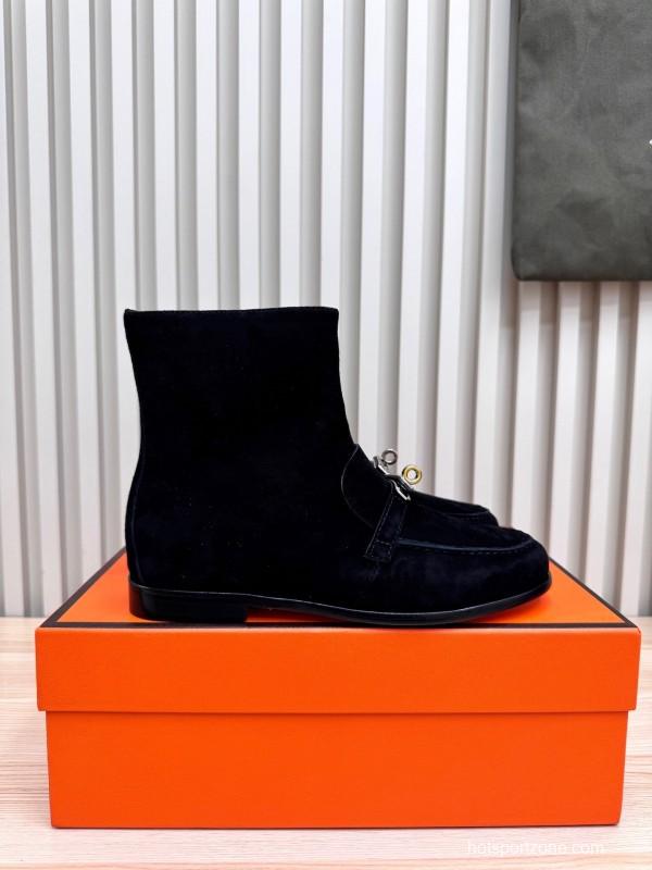 Hermes Kelly Buckle Ankle Boots - LY00390