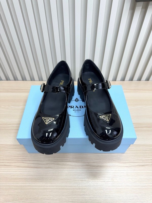 Prada 2025 SS Platform Mary Jane Shoes - LY00300