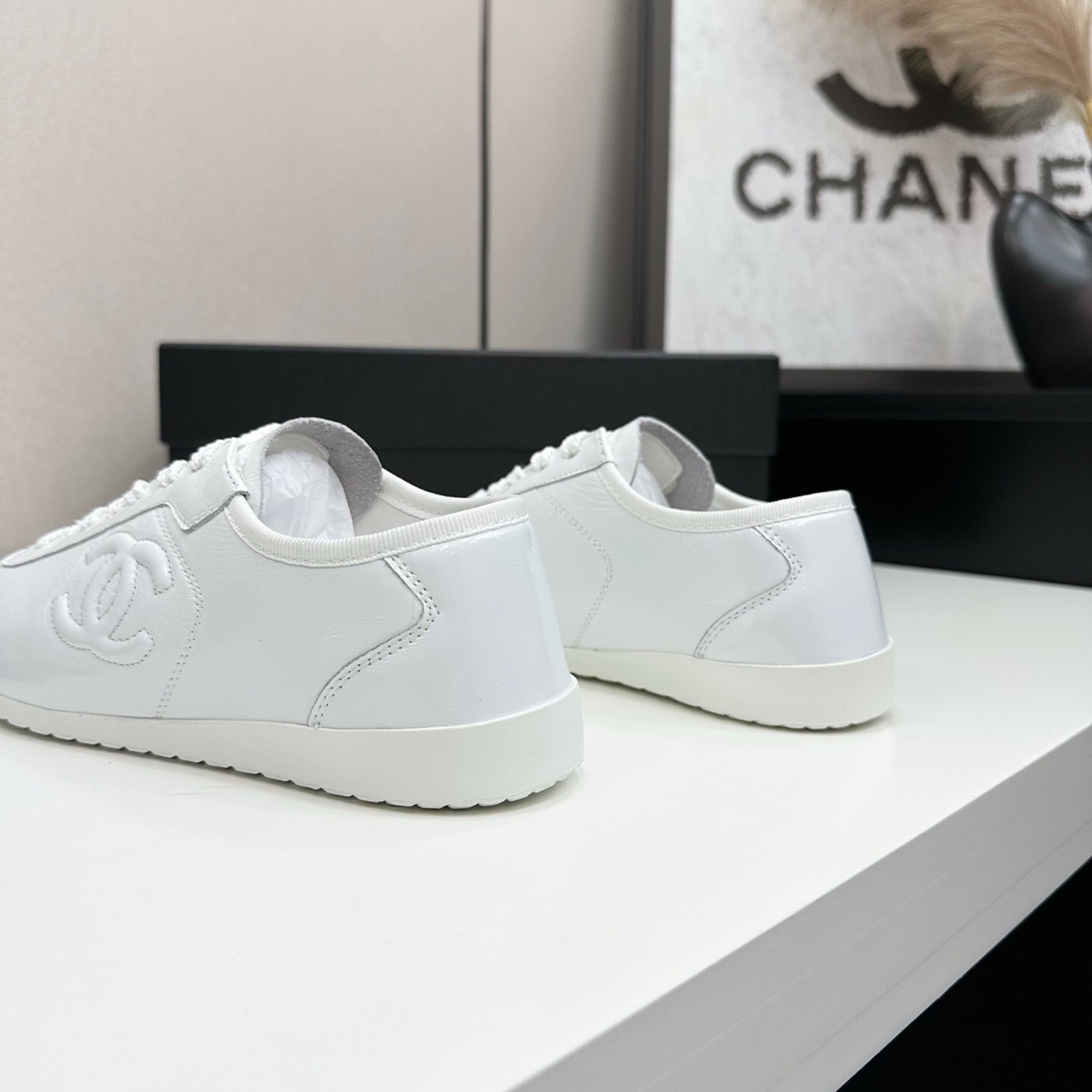 Chanel 2025 SS Panda Casual Sneakers - LY00