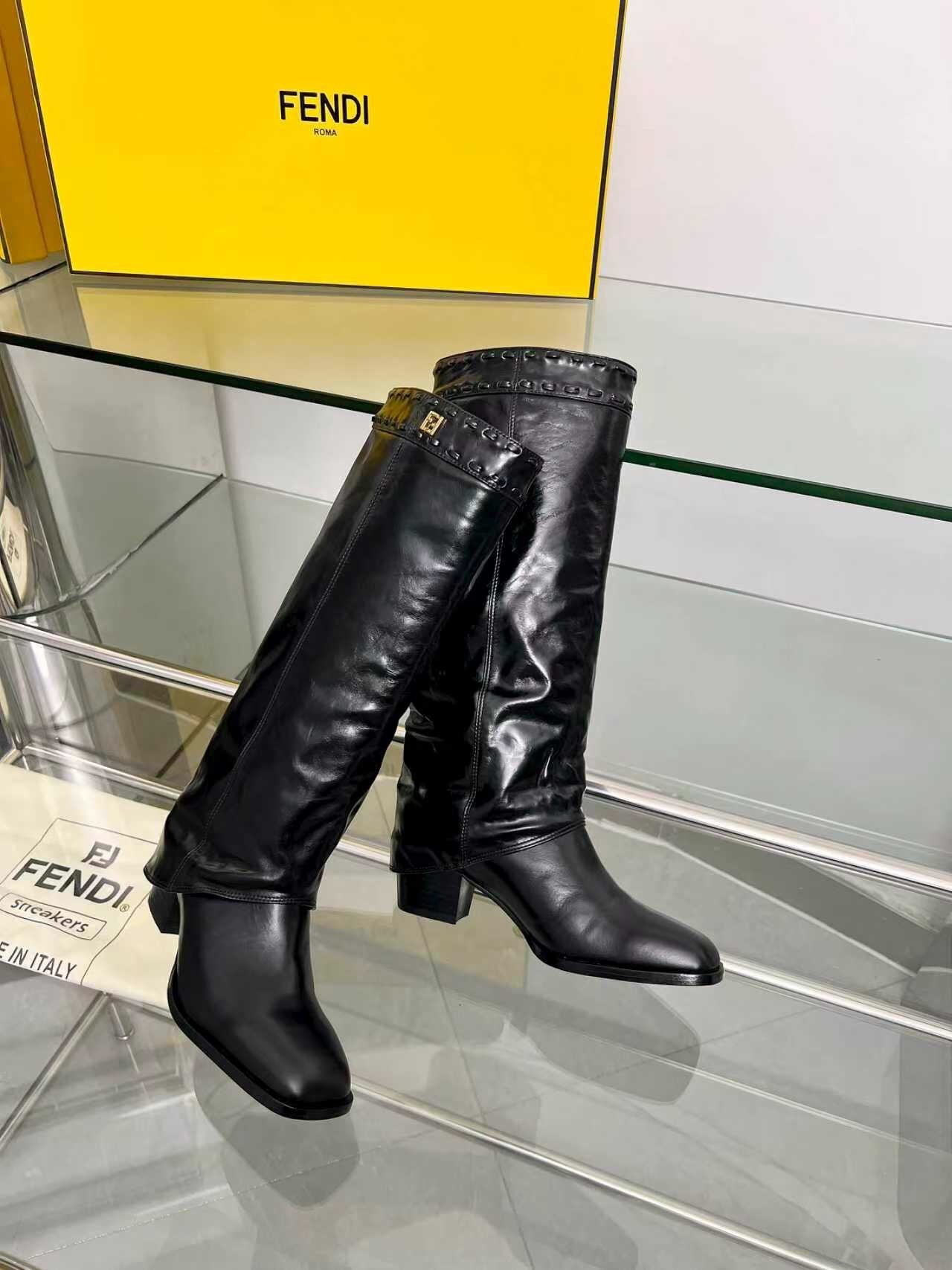 Fendi 2025 SS Wide Leg Boots with Block Heel - LY00440/LY00510