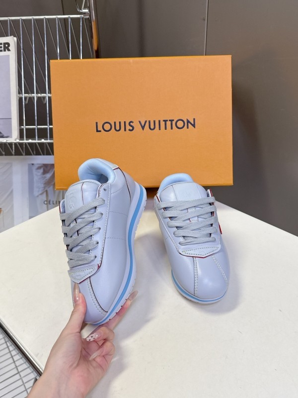 Louis Vuitton 2025 SS Pharrell Williams Collaboration Thick Sole Sneakers Retro Running Shoes - KFY00380