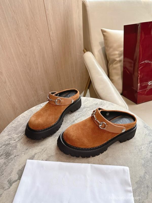 Gucci Women's Mule Shoes with Horsebit Detail - LY00300