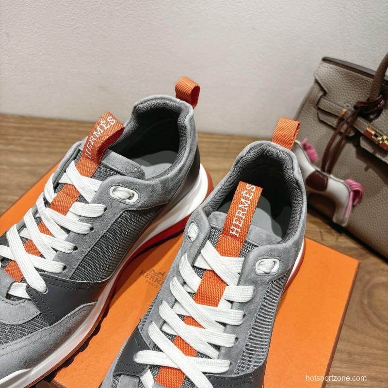 H Boots Classic Chelsea Boots with British Color Block Design - AS00410