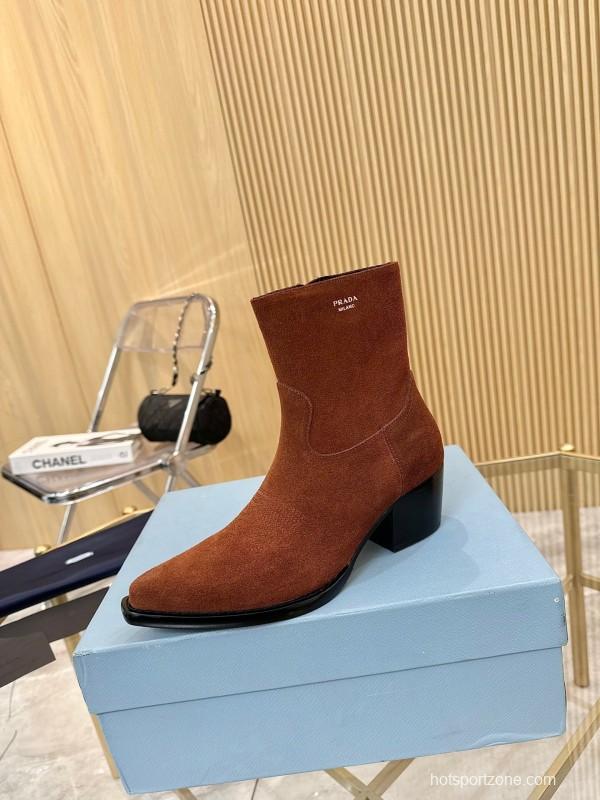 Prada Classic Pointed Boots 2025 SS Collection - L Y00330