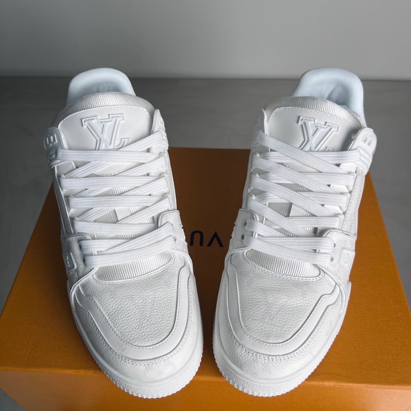Louis Vuitton 2025 Spring Summer Collection Signature Logo Sneakers - YC