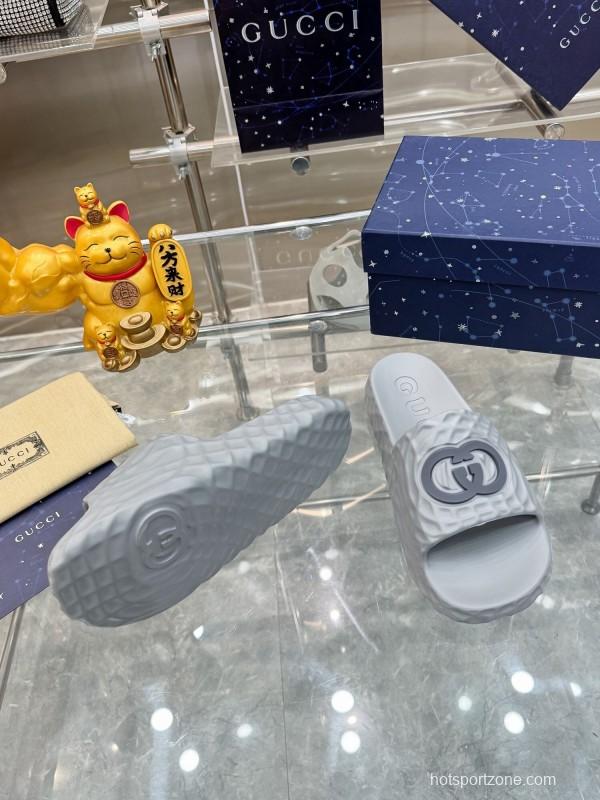 Gucci Lido Interlocking G Textured Rubber Sandals for Men - AS00170