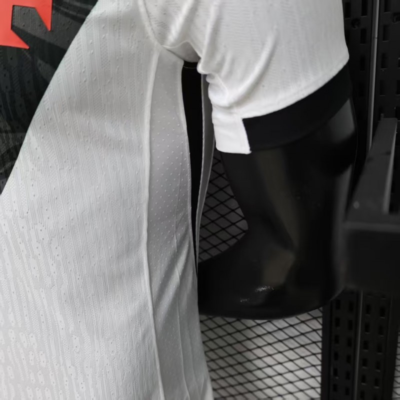 Player Version 26/27 Vasco da Gama Away White with Black Diagonal Sash Jersey