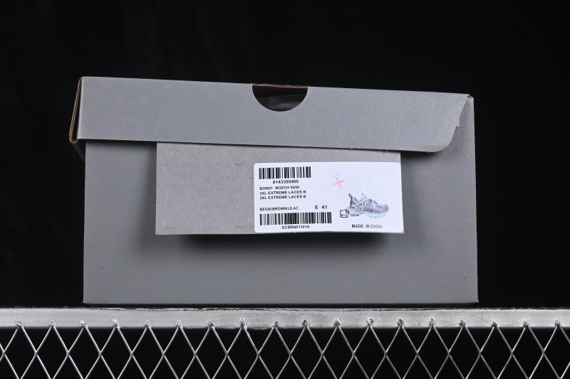 Balenciaga 3XL Extreme Laces Logo Running Shoes - W3XCH9250