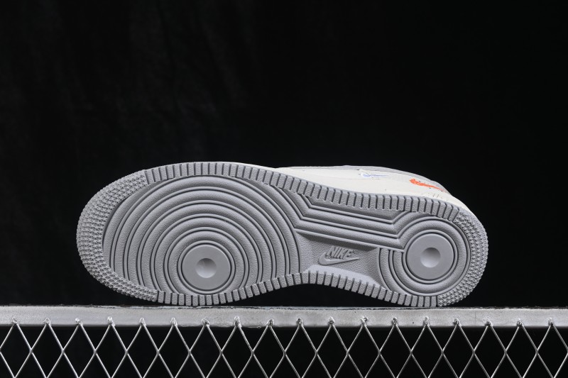 Nike Air Force 1 '07 Low Collaboration Sneakers with Full-Length Air Cushion - NH0601-605