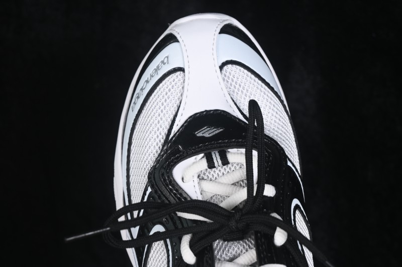 Balenciaga Radar Sneaker Round-Toe Lace-Up Lifestyle Shoes - WSTEO9010