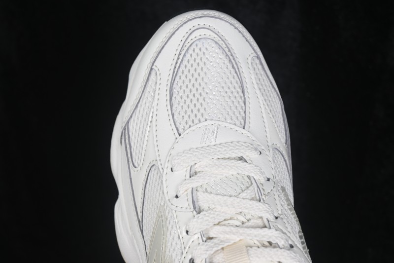 New Balance 603 Series Retro Casual Running Shoes with Breathable Mesh Upper - W6031AF