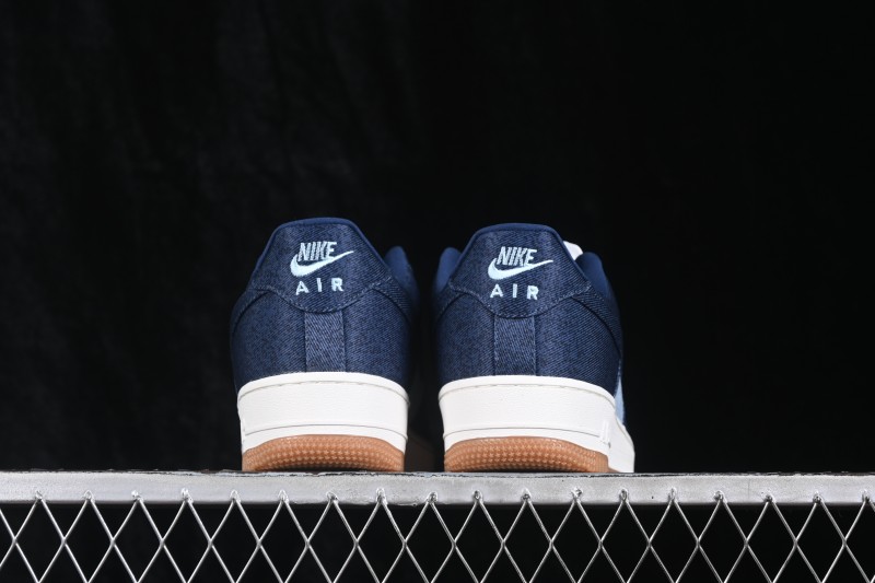 Nike Air Force 1 '07 Low Basketball Sneakers with Classic Cushioned Sole - IR0951-400