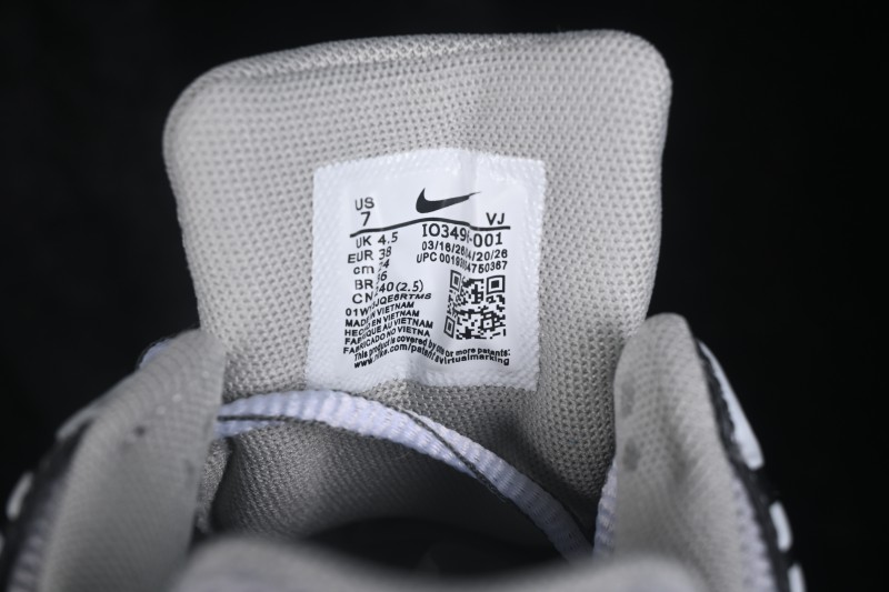 Nike P-6000 SE Retro Running Sneakers with Layered Design and Lightweight Construction - IO3496-001