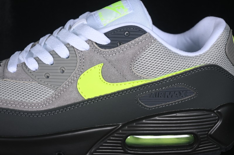 Nike Air Max 90 Retro Running Shoes with Visible Air Cushioning - IQ0289-010