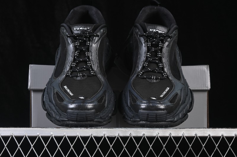 Balenciaga Triple S 2 Retro Running Shoes with Chunky Cushioning - WTRS21011