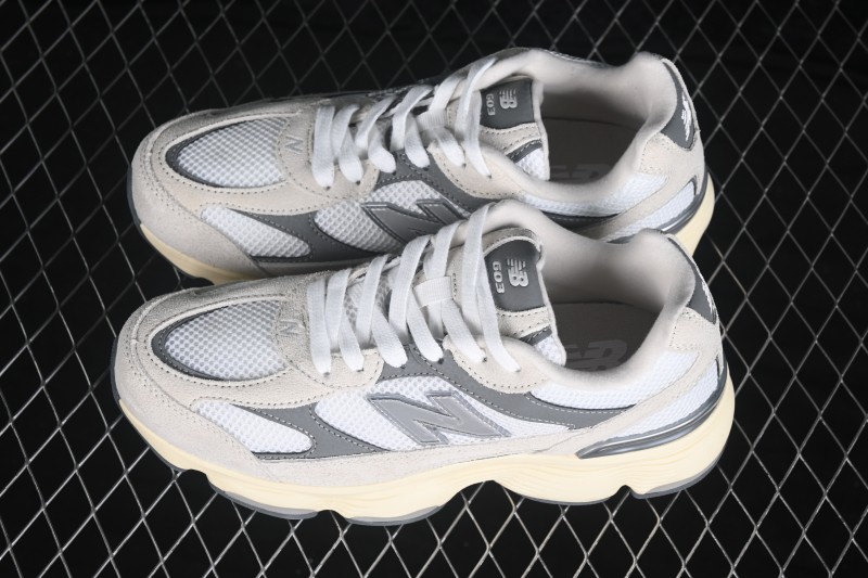 New Balance 603 Series Retro Casual Running Shoes with Breathable Mesh Upper - M6031CK