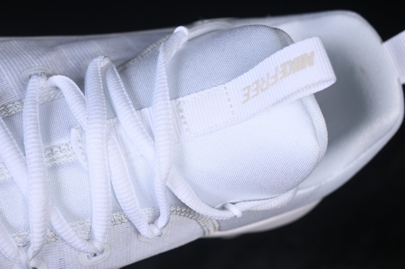 Nike Free Metcon 6 Training Shoes with Breathable Mesh and Cushioned Sole - FJ7127-103