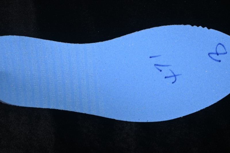 Nike Air Jordan 4 Retro SE Running Shoes with Smoke Grey and Cement Grey Colorway - FQ7928-001
