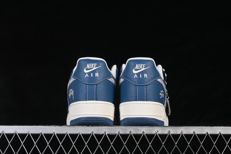 Nike Air Force 1 '07 Low Collaboration Skateboarding Shoes with Full-Length Air Cushion - XL1979-132