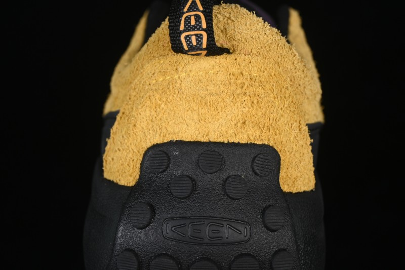 Keen Newport H2 Waterproof Outdoor Lifestyle Shoes for Men and Women - 922 Yellow Purple