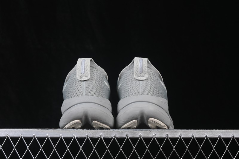 Asics Gel-Nimbus 28 Retro Breathable Cushioned Running Shoes for Men - 1012B899-021