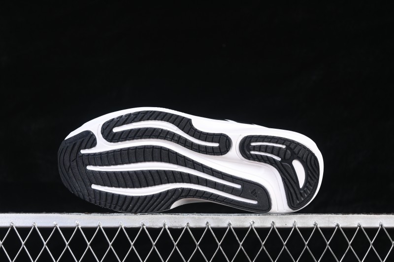 Adidas Supernova Solutione 3 M Running Shoes with Breathable Mesh and Cushioning - KK1201