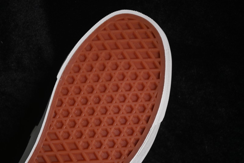 Vans Slip-On Classic Checkerboard Unisex Skate Shoes - VN0A3J9FPZT