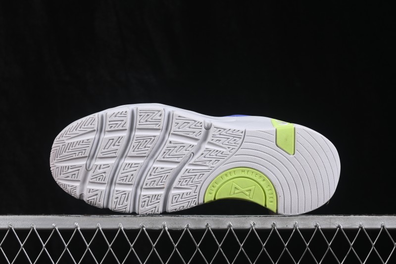 Nike Free Metcon 7 Training Shoes with Breathable Mesh and Cushioned Sole - II7406-103