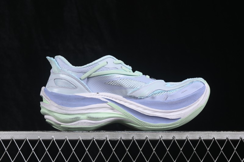 Balenciaga Jet Embossed Round-Toe Chunky Low-Top Dad Sneakers - WMRTN4957