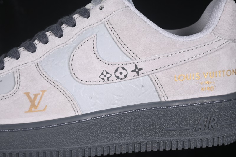 Nike Air Force 1 '07 Low Basketball Shoes with Full-Length Air Cushion - KD1688-010