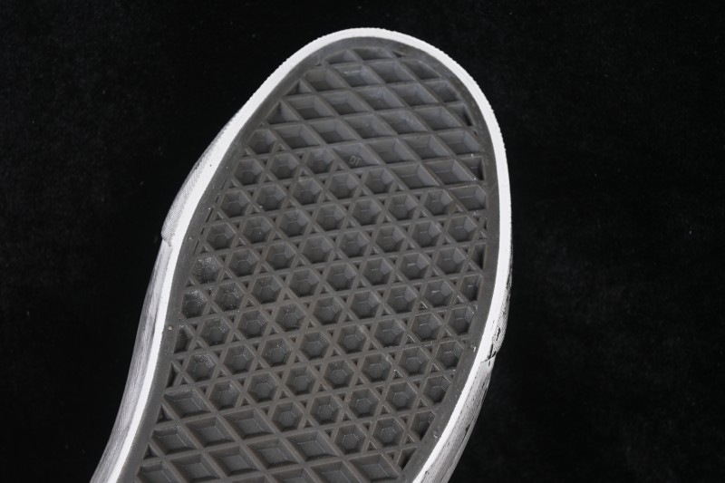 Vans Authentic 44 Premium Low-Top Skateboarding Shoes - VN000DB824O