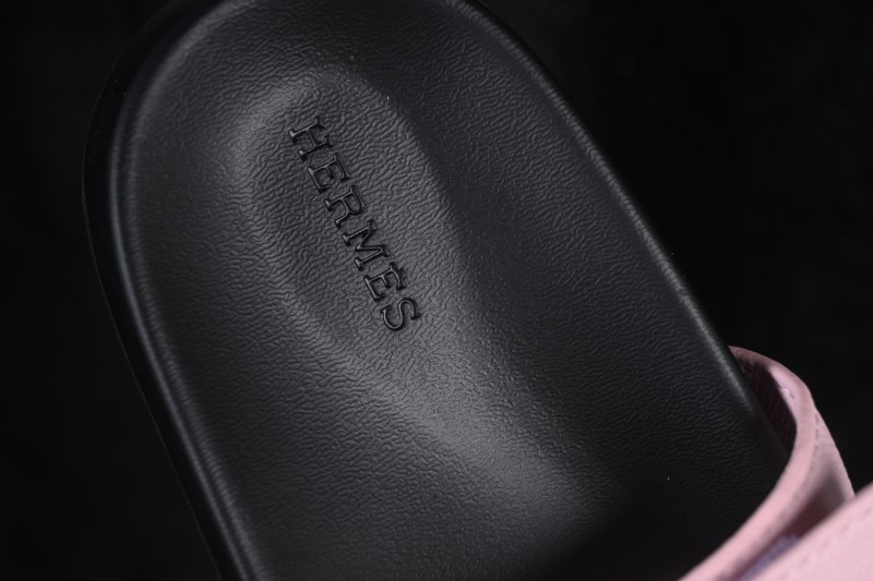 Hermes Chypre Flat Slide Sandals - Ceramic Pink