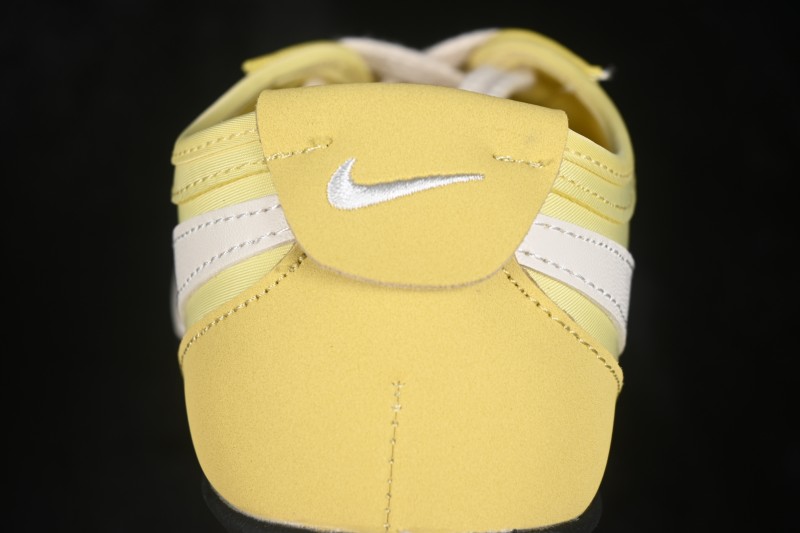 Nike Moon Shoe SP Low-Top Lifestyle Casual Shoes - IW0955-700