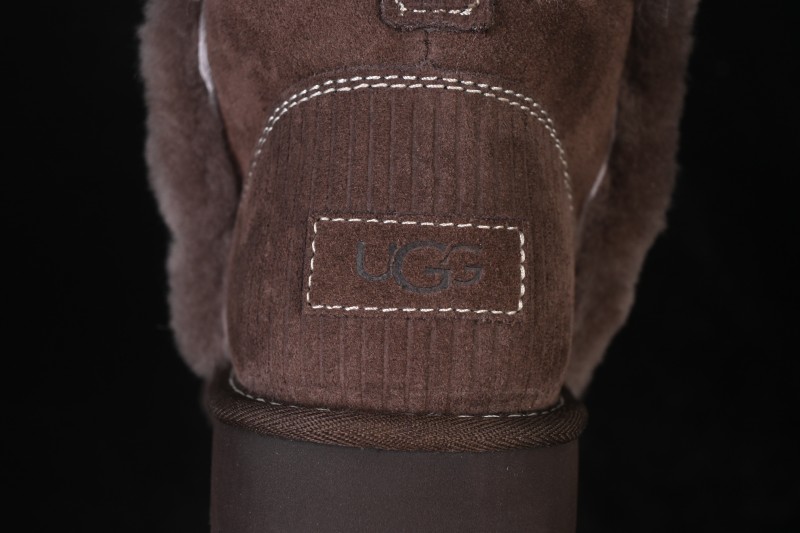 UGG Classic Novelty Cookie Suede Round Toe Slip-On Snow Boots - 1180434 BCDR