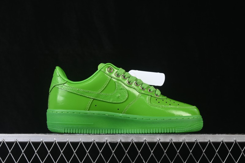 Nike Air Force 1 '07 Low Casual Skate Shoes with Full-Length Air Cushion - IV6822-399