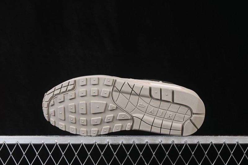 Nike Air Max 1 Retro Running Shoes with Half-Sole Air Cushion - CY3628-204