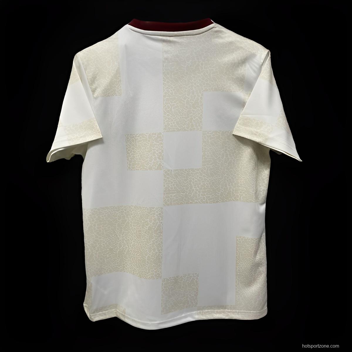 24/25 Flamengo Pre-Match White Training Jersey